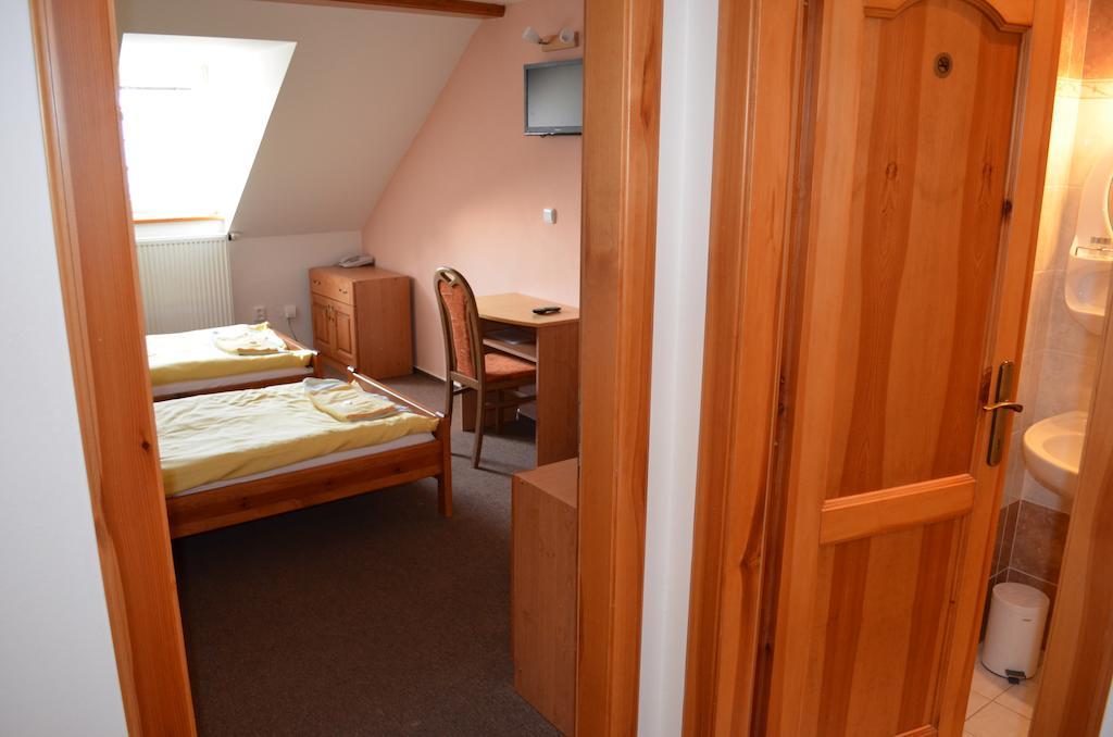 Hotel Na Statku Neprevazka Habitación foto